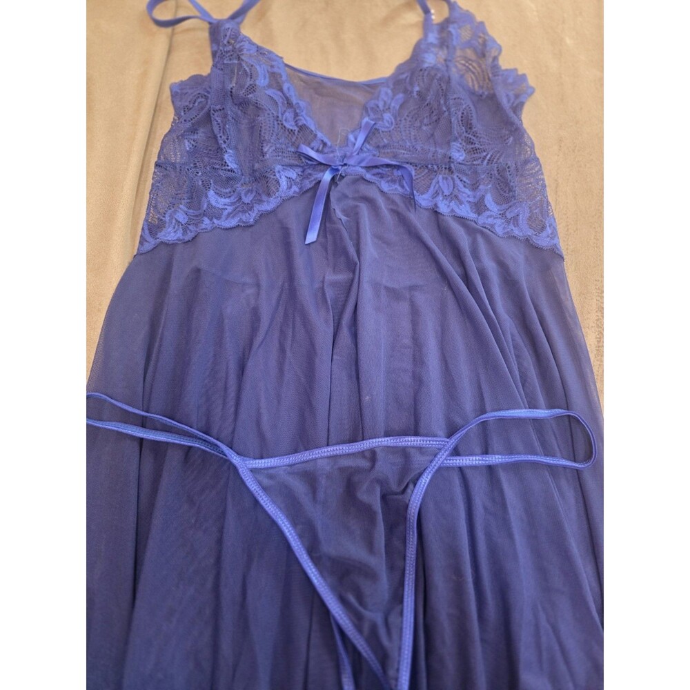 NWT-Sexy Blue Lingerie Set W/matching Thong Size XXL